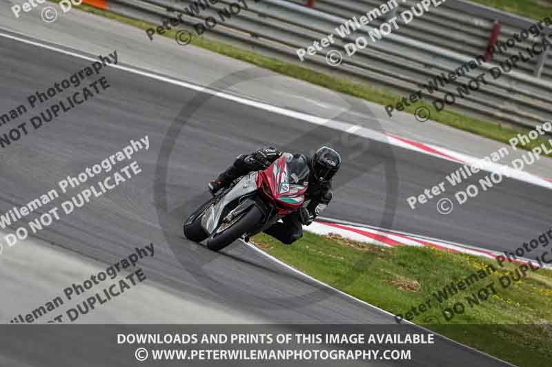 cadwell no limits trackday;cadwell park;cadwell park photographs;cadwell trackday photographs;enduro digital images;event digital images;eventdigitalimages;navarra;no limits trackdays;peter wileman photography;racing digital images;trackday digital images;trackday photos
